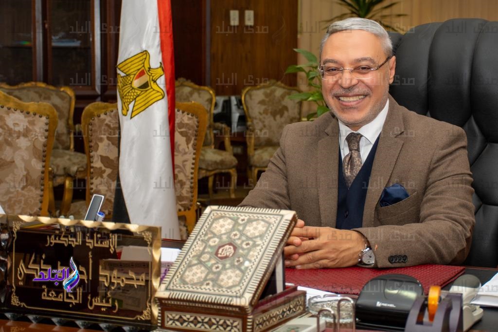 الدكتور محمود ذكي 
