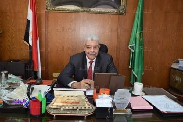 الدكتور أحمد فرج 