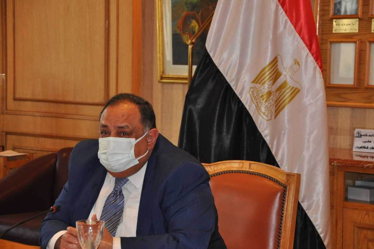 رئيس جامعة القاهرة 