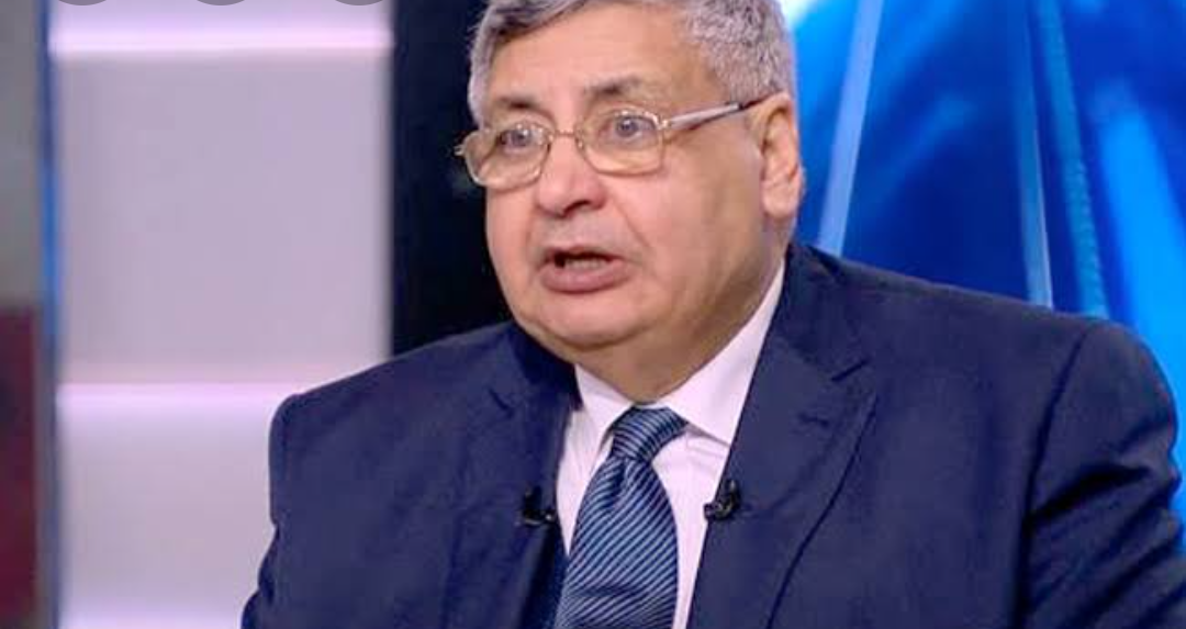 عوض تاج الدين