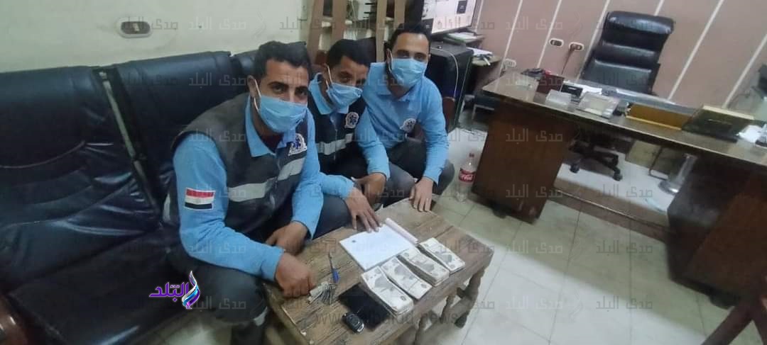 أمانة مسعفين.. ردوا 68 الف جنيه و3 هواتف لأهل متوفى في حادث