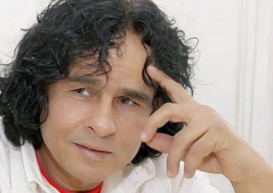 تجهيز سرادق عزاء علي حميدة في مطروح.. صور
