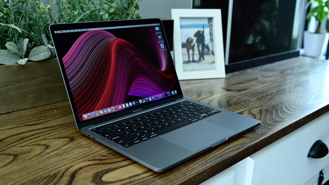 تخفيض 1560 جنيها على جهاز Macbook Pro من آبل