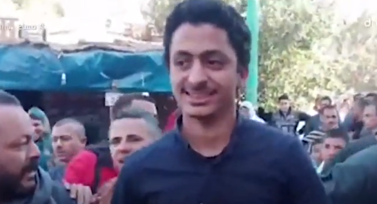 الشاب 
