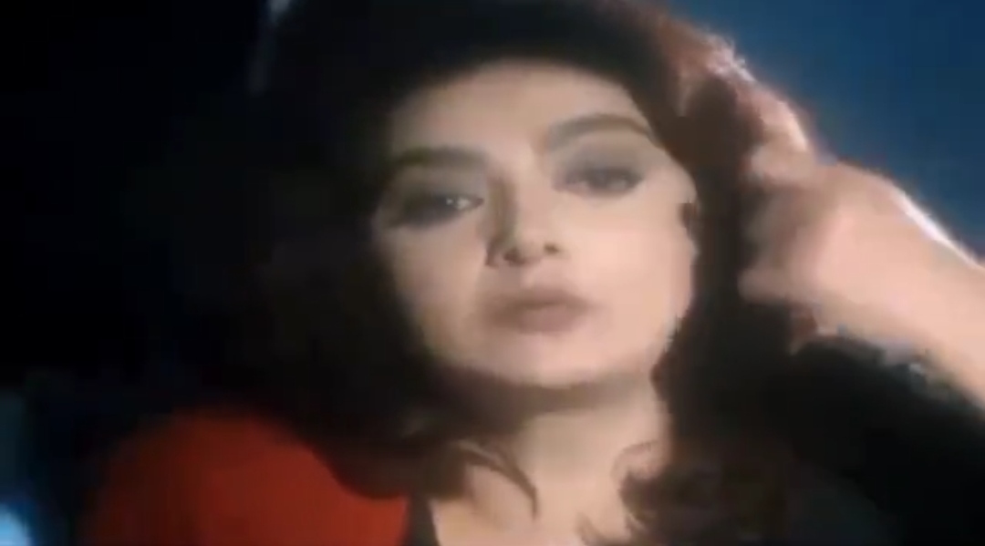 نبيلة عبيد