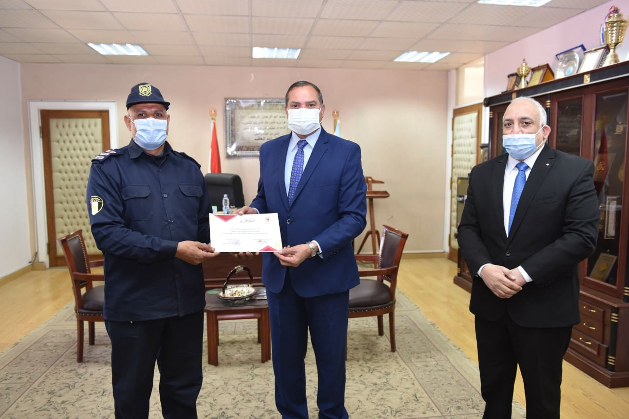  جامعة سوهاج 