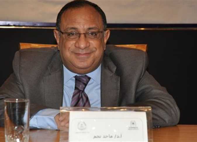 رئيس جامعة حلوان 