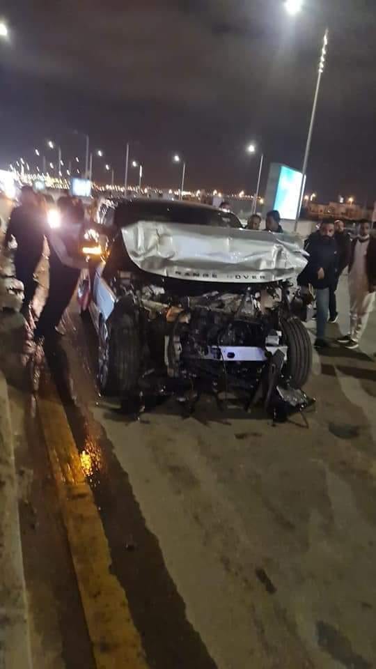 سيارة عمرو اديب عقب الحادث 
