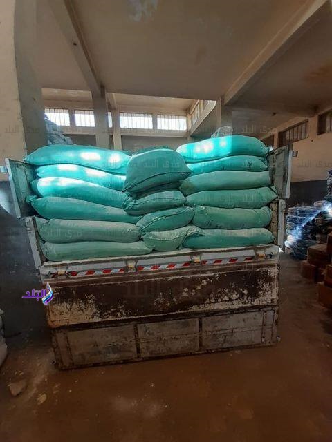 ضبط 9 طن دقيق مدعم خلال حملات رقابية بملوي جنوب المنيا