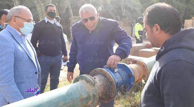 اللواء محمد الزملوط محافظ  الوادي الجديد