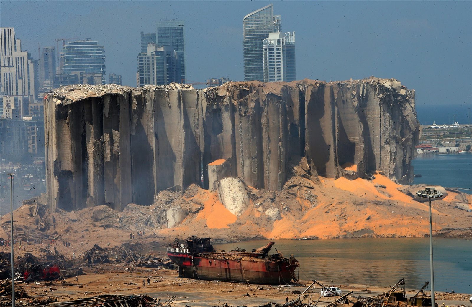 انفجار مرفأ بيروت