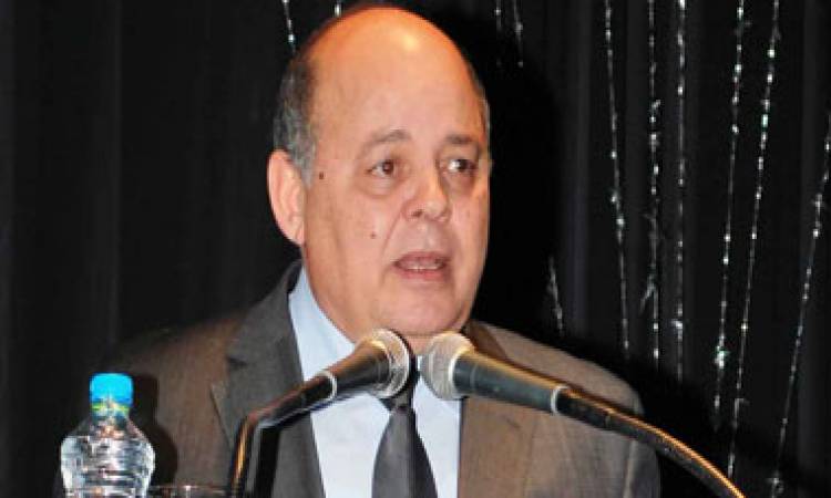 وزير الثقافة الاسبق