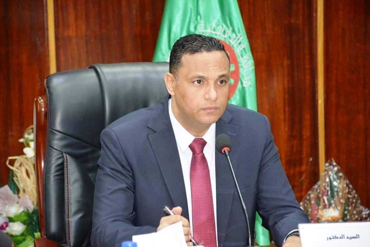 محافظ الدقهلية : صرف قروض خريجين لـ 48 شاب وفتاه