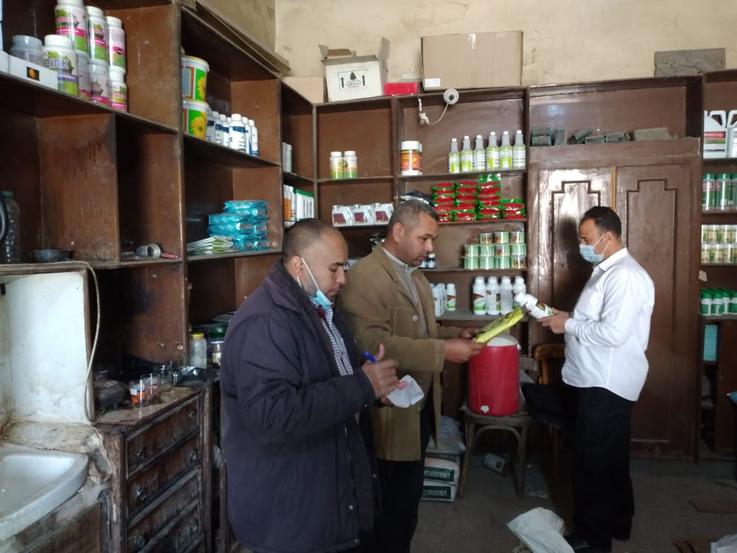  تكثيف المرور على محلات المبيدات والمخصبات 