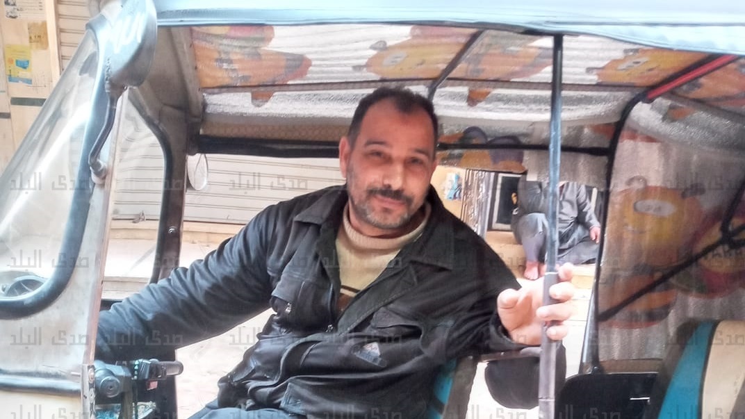 أحمد عبدالقوي سائق التوكتوك