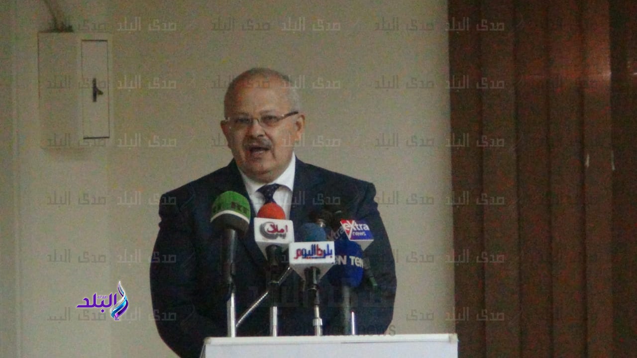 رئيس جامعة القاهرة