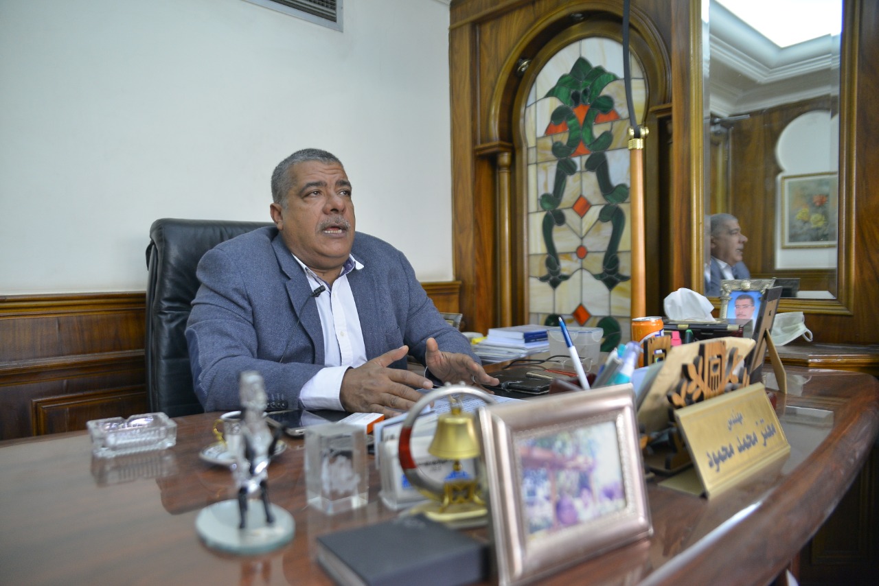 النائب معتز محمود ، رئيس لجنة الصناعة بالبرلمان