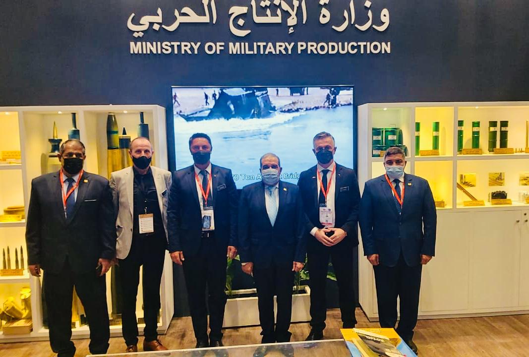 وزير الإنتاج الحربي يلتقي عدد من الشركات العالمية