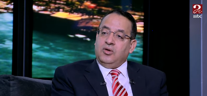  الدكتور رأفت يوسف، استاذ علم الادارة