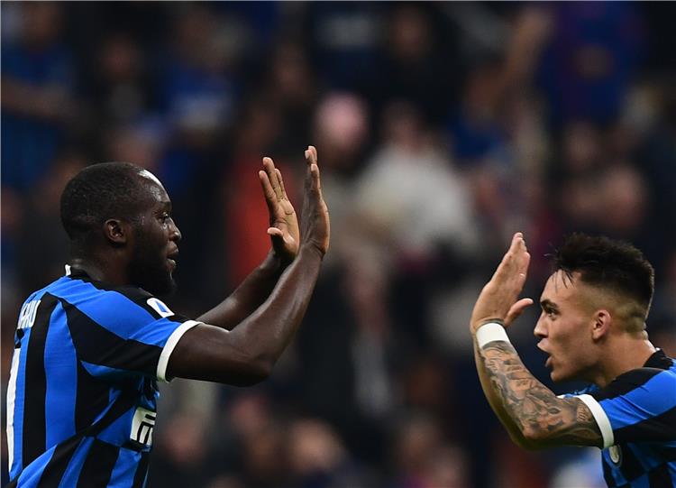 لوكاكو ولاوتارو