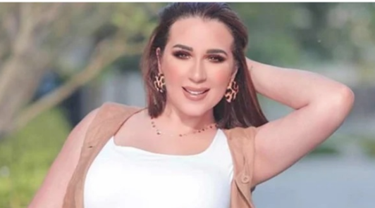  أسما شريف منير