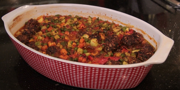 طريقة عمل طاجن الكفتة بـ 4 وصفات مغذية ولذيذة