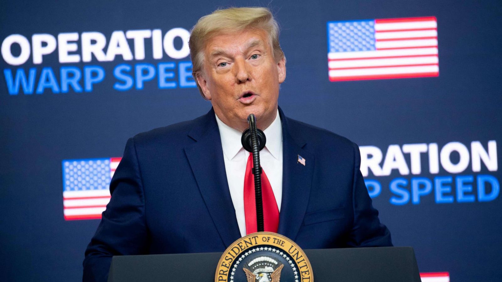 الرئيس الأمريكي السابق دونالد ترامب