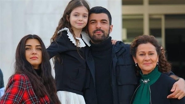 مسلسل ابنة السفير 