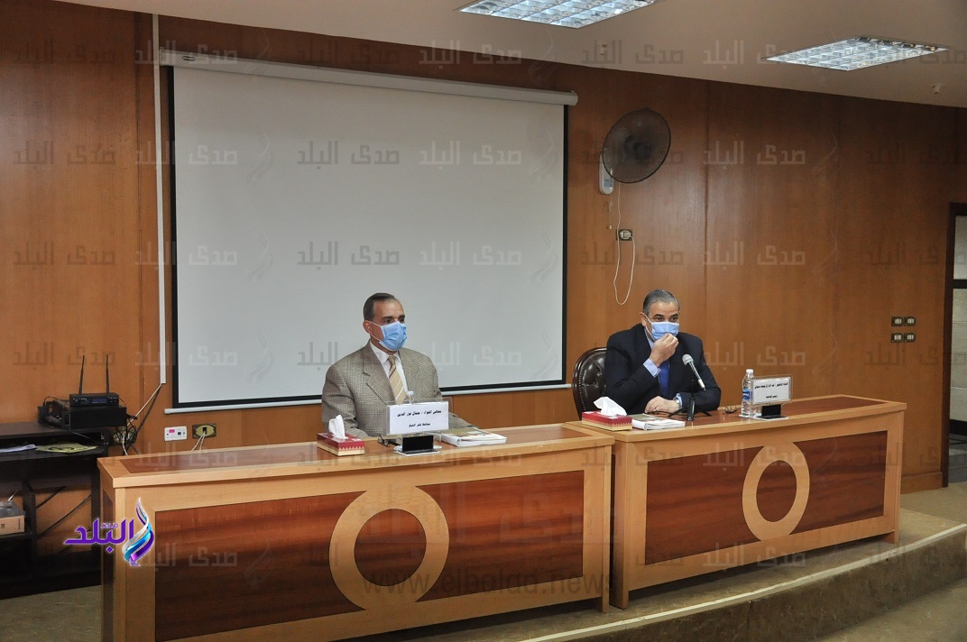 جانب من الاجتماع جانب من الاجتماع