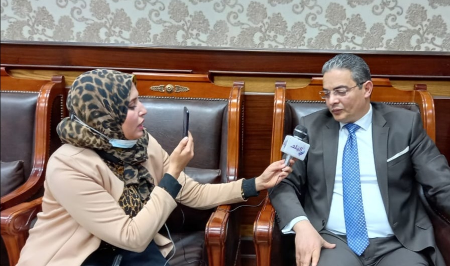مراسلة صدى البلد في لقاء مع الدكتور طارق سعدة