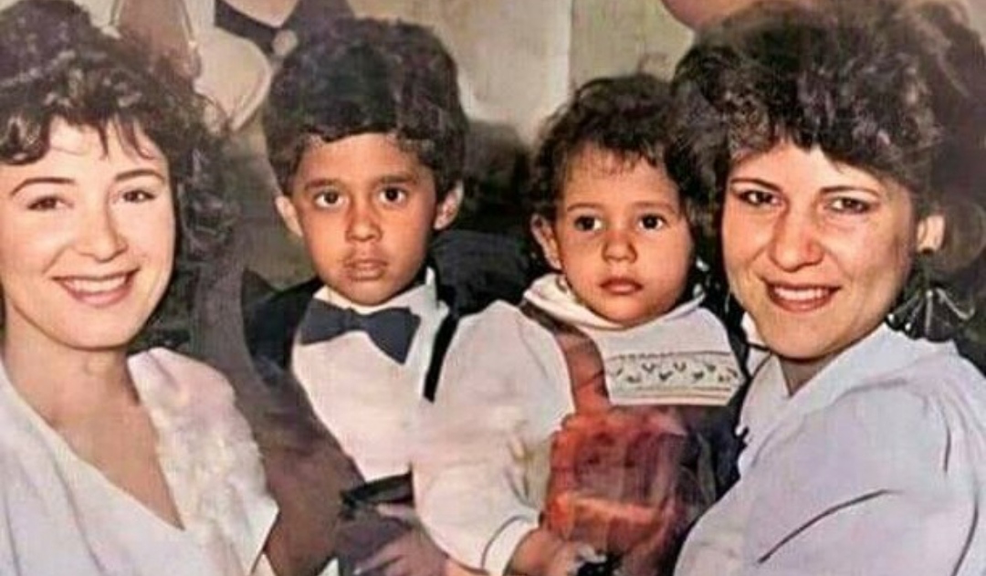 هيثم زكي ووالدته ودلال عبد العزيز