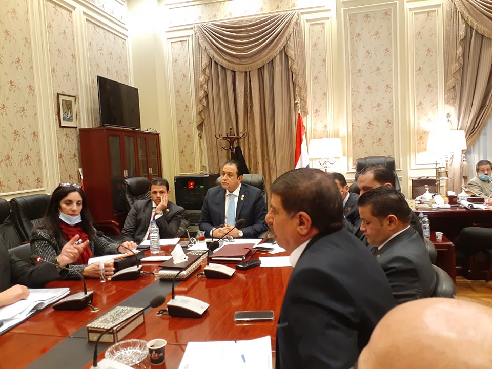 اجتماع لجنة النقل والمواصلات بالبرلمان