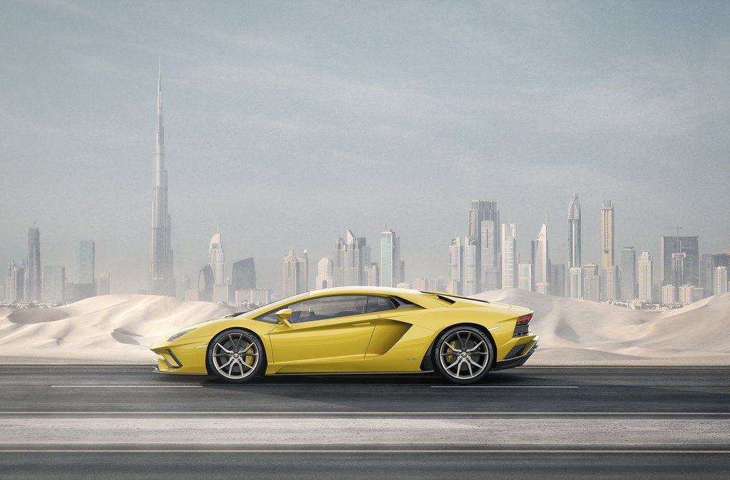 اغلى 3 سيارات خارقة في الامارات