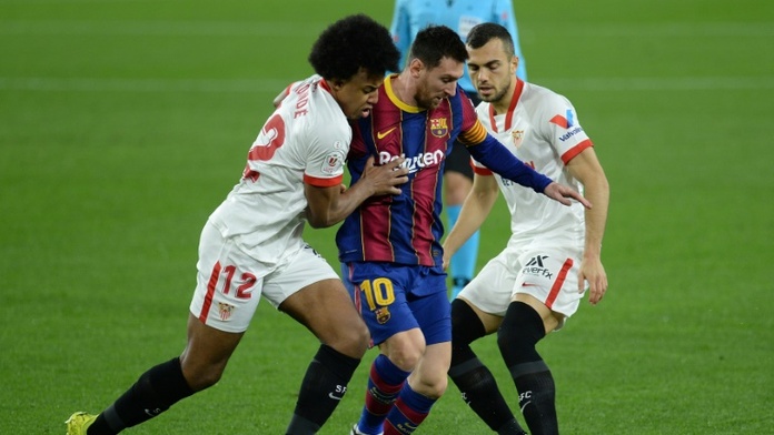 ميسي ضد إشبيلية