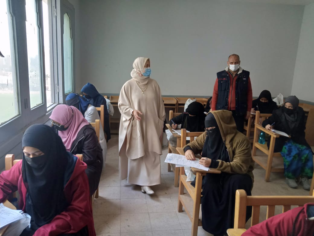 امتحانات الوافدين 