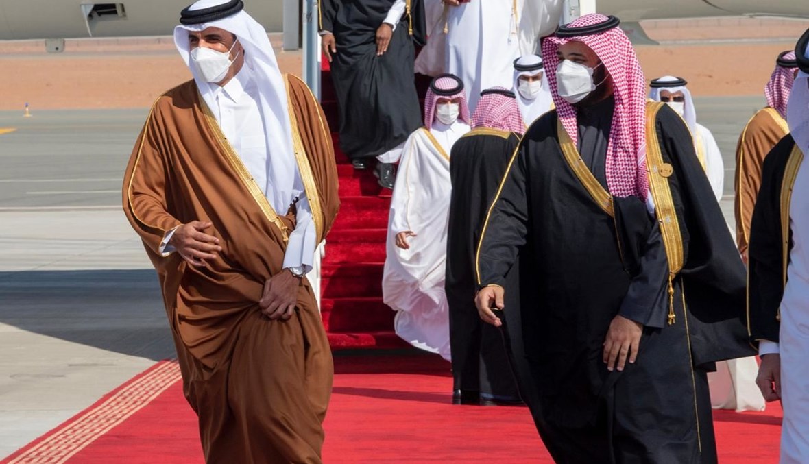 أمير قطر يجري اتصالا هاتفيا بولي العهد السعودي محمد بن سلمان