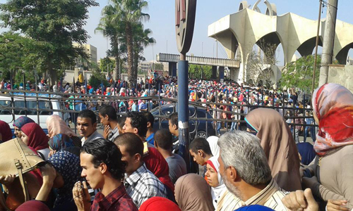 زحام بجامعة حلوان