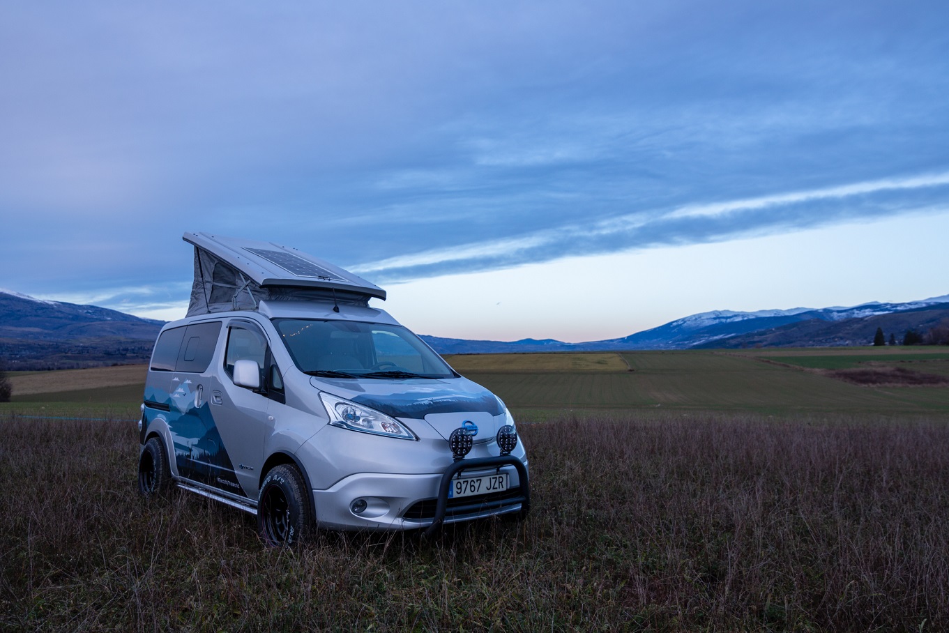 نيسان E-NV200 