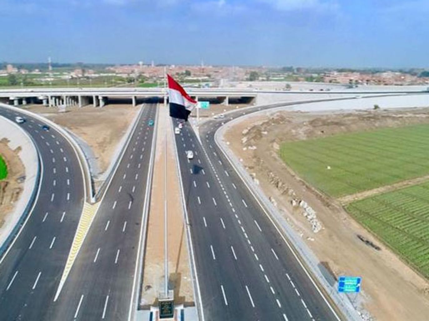 الطرق والكبارى