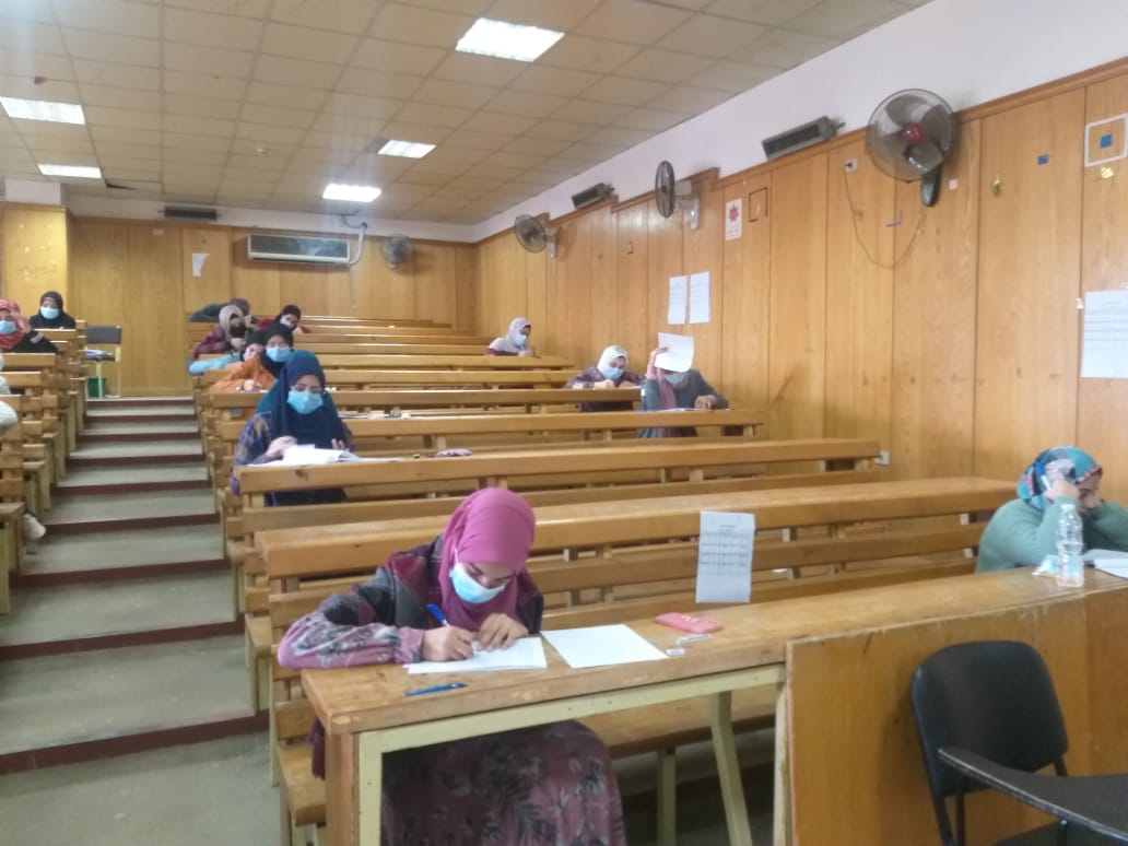  امتحانات الفصل الدراسي الأول