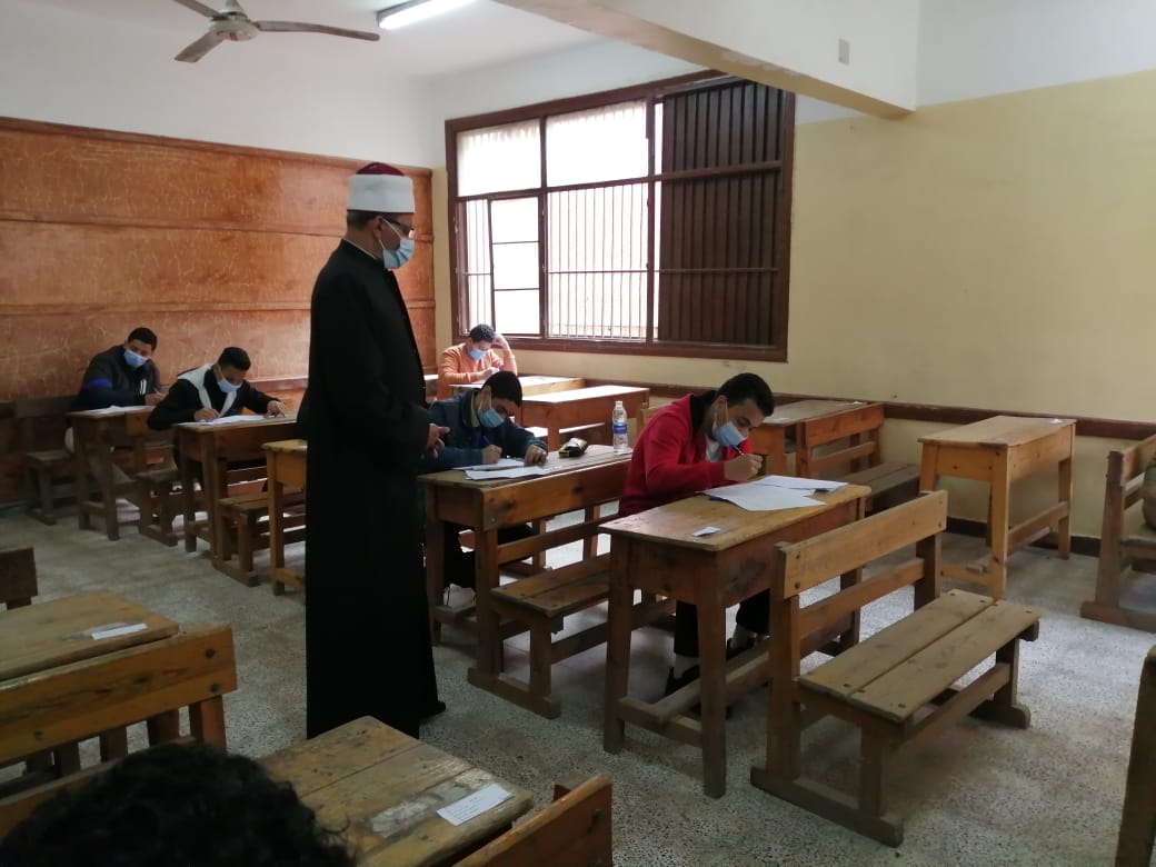 طلاب المعاهد الأزهرية