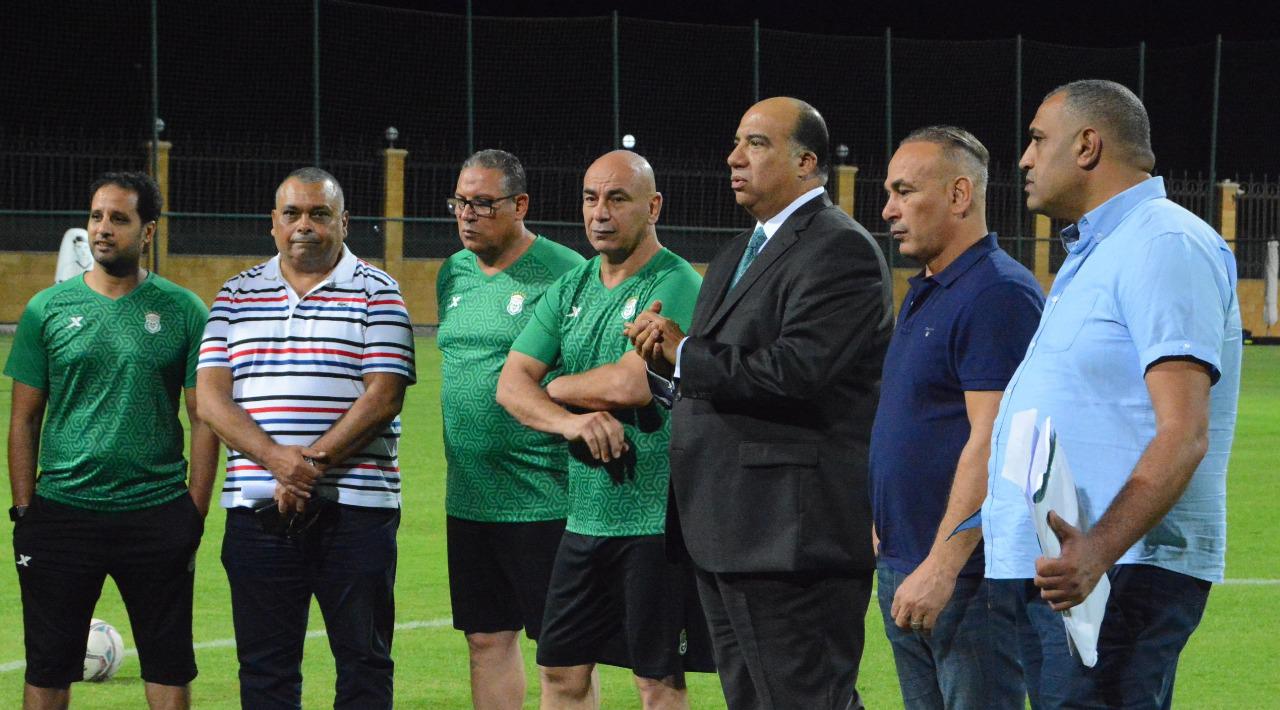 مصيلحي والجهاز الفني بقيادة حسام حسن