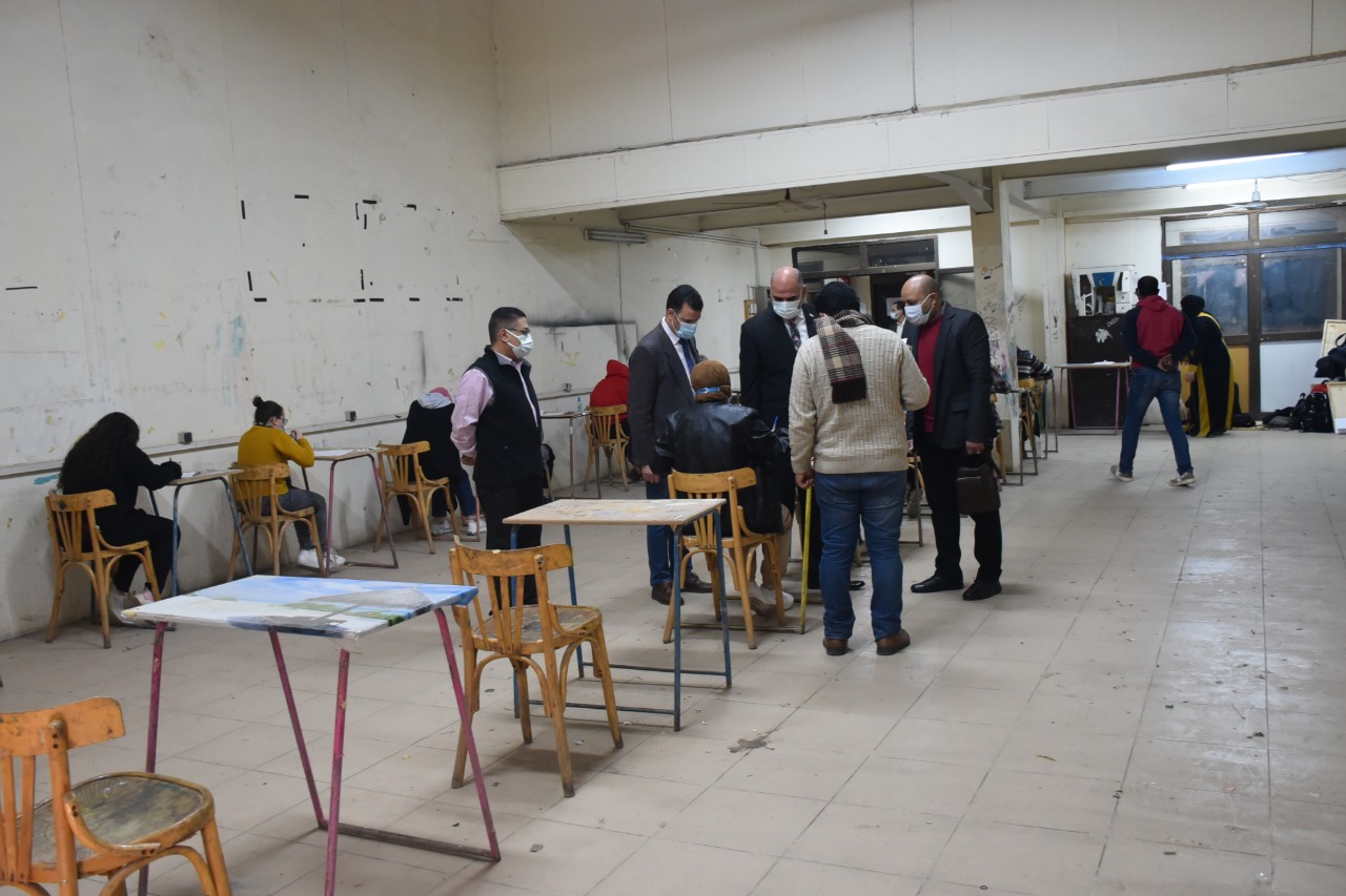  رئيس جامعة الأقصر