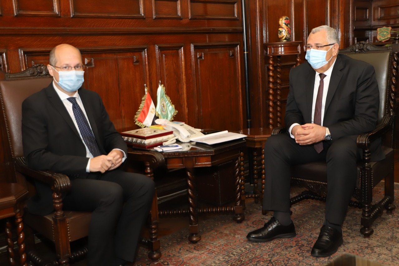 وزير الزراعة والسفير المجرى