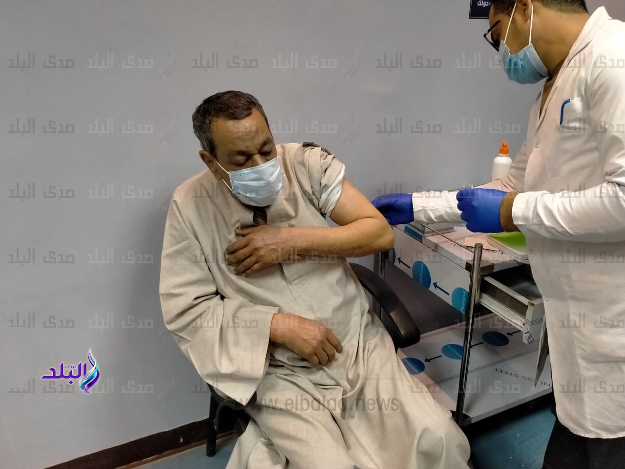 يحمي بنسبة 86%.. المواطنون يتلقون لقاح كورونا بحميات الاقصر