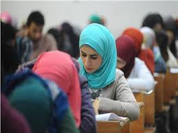 طلاب جامعات 
