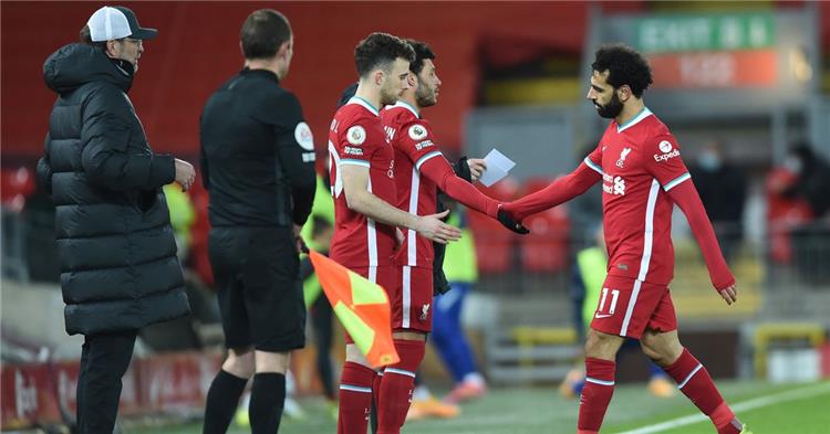 لحظة استبدال محمد صلاح 