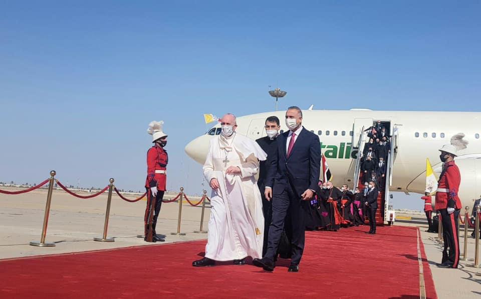 البابا فرنسيس يزور العراق حالياً