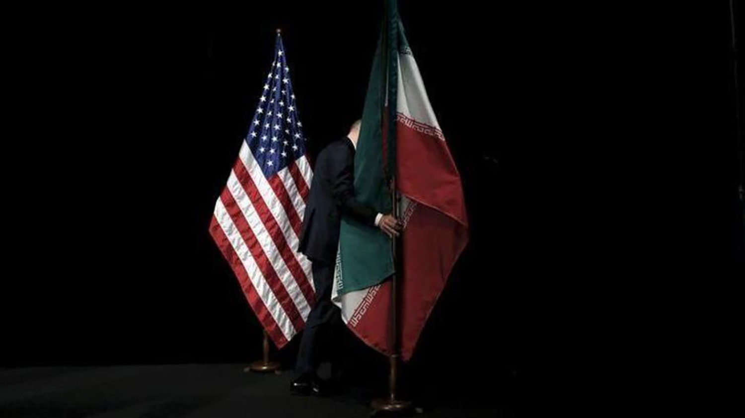  إيران وأمريكا 