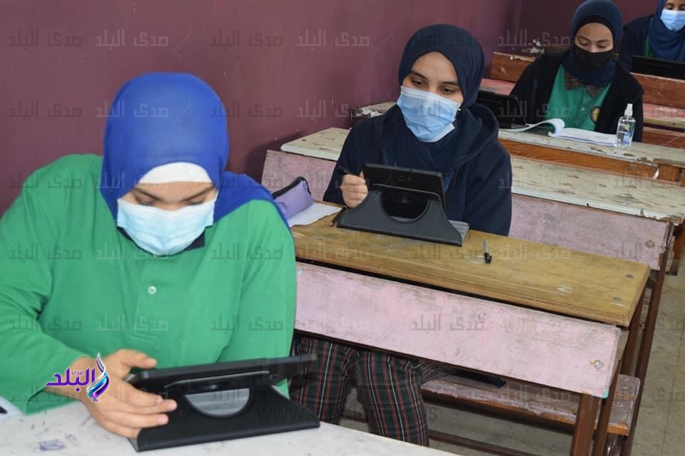 امتحانات اولى ثانوي